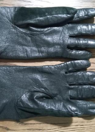 Жіночі рукавиці чорного кольору2 фото