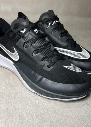 Кросівки nike air zoom rival fly 3 black white