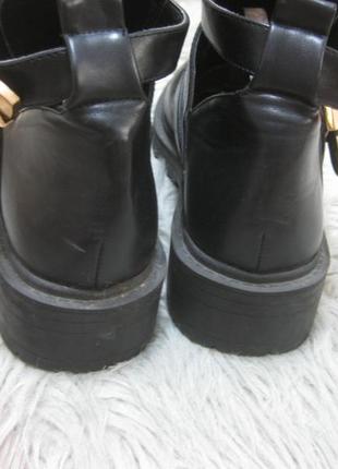 Продам черевики 2