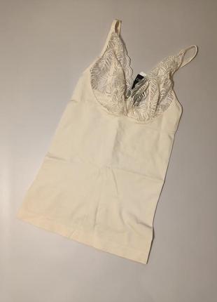 Безшовна коригуюча майка esmara