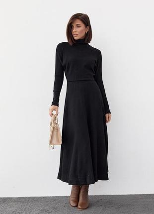 Теплое платье миди с резинкой на талии - черный цвет, s (есть размеры)1 фото
