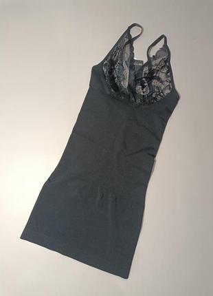 Безшовна коригуюча сукня esmara