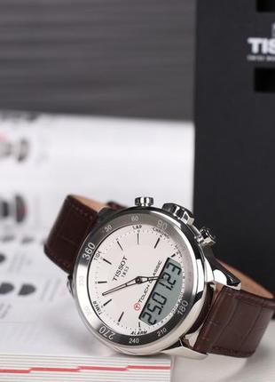 Часы tissot t-touch classic t083.420.16.011.005 фото