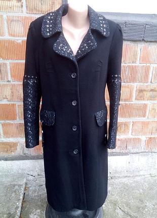 Приталенное пальтишко с интересной вставкой- forum