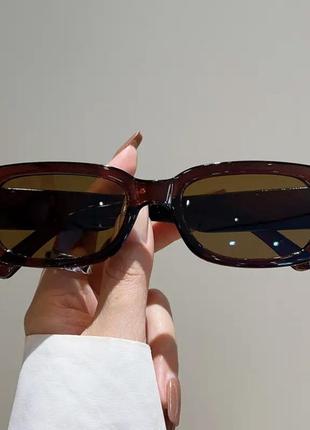 Тренд стильні коричневі сонцезахисні окуляри вузькі сонячні очки антиблик2 фото