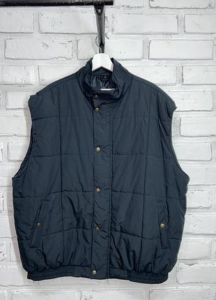 Жилетка безрукавка c&a