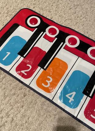 Музичний коврик фортепіано. музичні ножні кроки