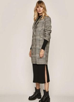 Пальто у клітинку