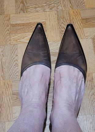 Итальянские кожаные туфли "лодочки" коричневые с бронзовым отливом на метал шпильке 38 р5 фото
