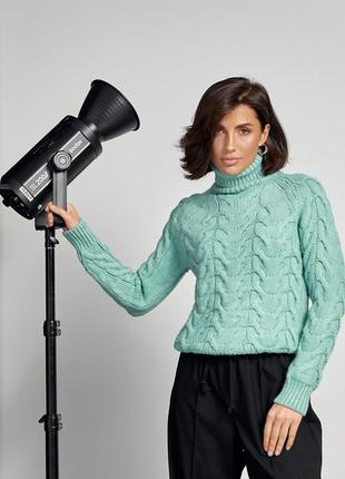 Женский свитер из крупной вязки в косичку - мятный цвет, l (есть размеры)8 фото