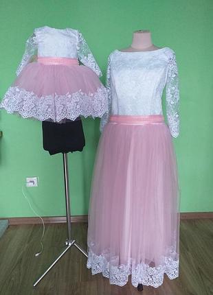 Фемели лук мама и дочь