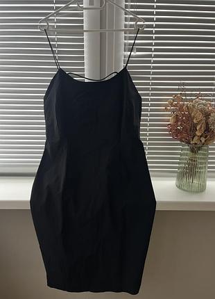 Стильна сукня оліївець