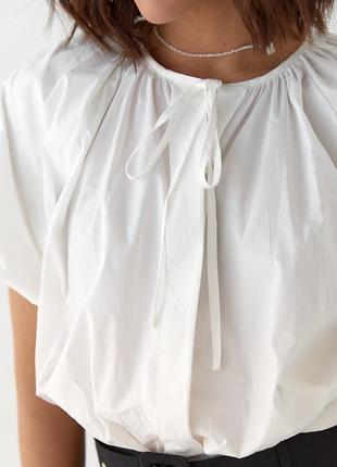 Блузка оверсайз с завязками и короткими рукавами - молочный цвет, s (есть размеры)3 фото