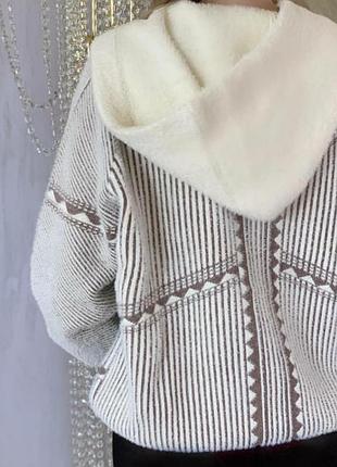 Куртка , кардиган з капюшоном,альпака, розмір універсальний.