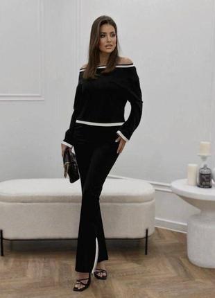 Костюм елегантний