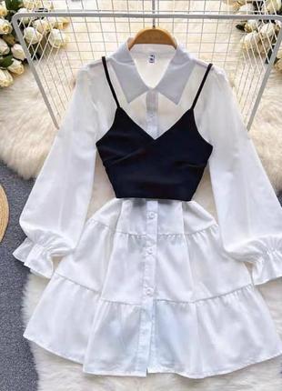Сукня сорочка з довгими рукавами приталена з рюшами рубашка з чорним корсетом на тонких бретелях з бантом на спині плаття коротка біла