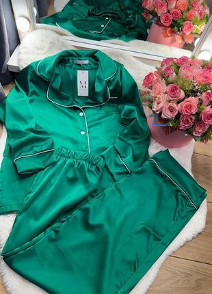 Зелена жіноча шовкова піжама сорочка штани жіноча стильна сатинова піжама вільного крою шовк армані3 фото