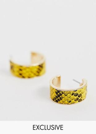 🐍💛 оригинальные серьги-гвоздики кольца "змеиный принт" от liars&lovers с сайта asos