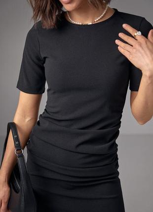 Силуэтное платье миди с драпировкой - черный цвет, s (есть размеры)4 фото