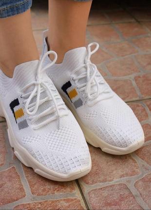 Кросівки текстиль жіночі