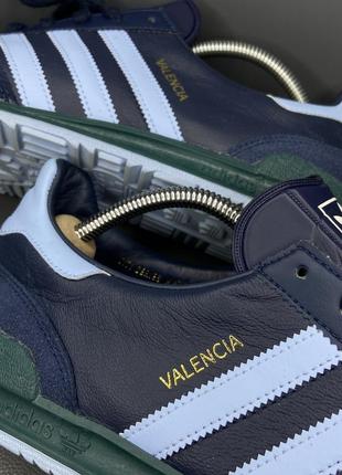Кросівки adidas valencia city series оригінал адідас8 фото