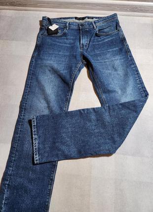 Брендові джинси 31
