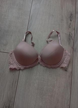 Бюстгальтер