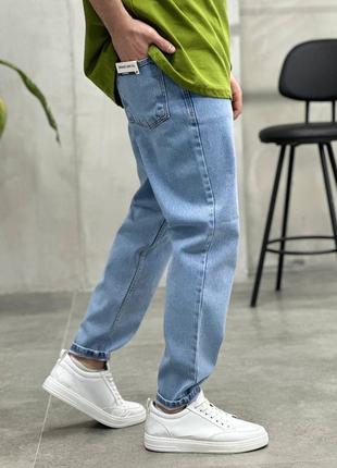 Стильні джинси mom з цупкого деніму у синьому кольорі🔝3 фото