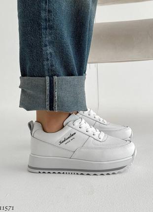 Стильні та комфортні кросівки натуральна шкіра на платформі білі шкіряні кроси / кожаные белые кроссовки на платформе6 фото