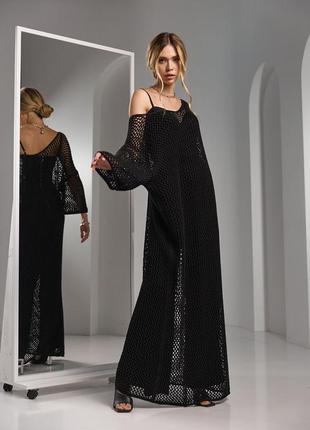 Женское длинное платье-сетка черного цвета