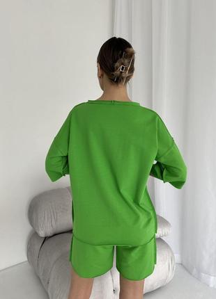 Зелений жіночий літній спортивний костюм шорти з розрізом футболка оверсайз вільного крою прогулянковий костюм двонитка2 фото