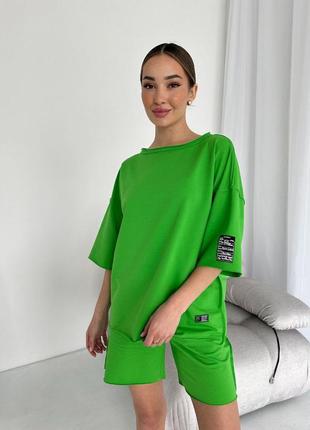 Зелений жіночий літній спортивний костюм шорти з розрізом футболка оверсайз вільного крою прогулянковий костюм двонитка8 фото