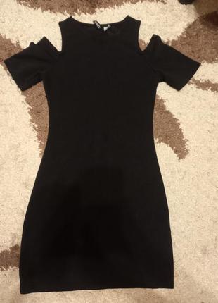 Маленькое чёрное платье от h&m