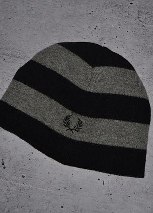 Шапка fred perry