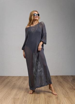 Женское длинное платье-сетка серого цвета1 фото