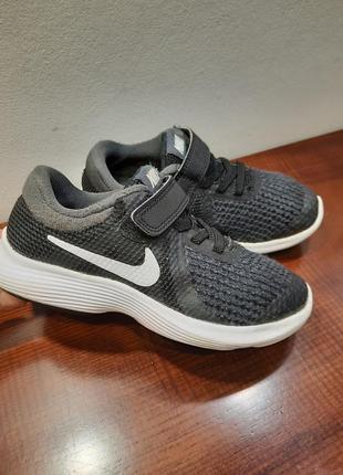 Кросівки nike