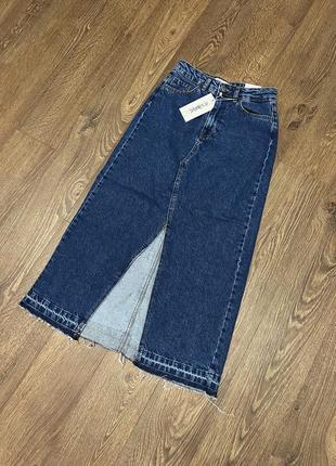 Спідниця джинсова міді з розрізом спідниця з розпіркою
