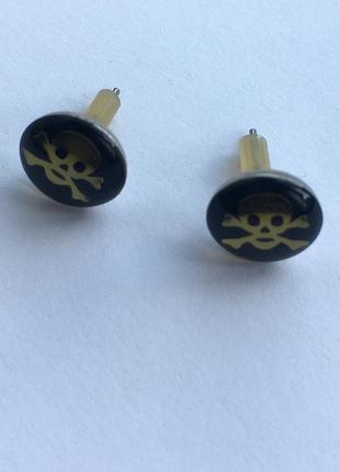 Серьги черепки