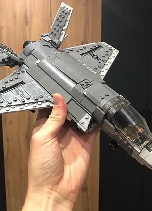 Конструктор xingbao боевой самолет f35-fighter 646 деталей