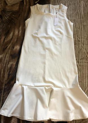 Красива білосніжна сукня supertrash