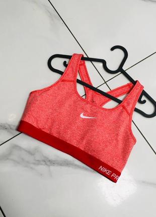 Спортивный кроп топ оригинал nike dri fit7 фото