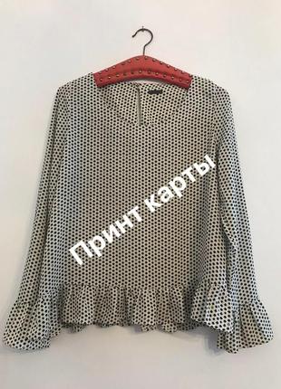 Вільна блуза з рюшами