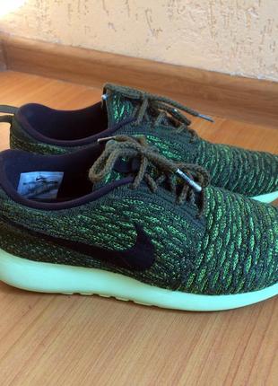 Nike roshe one flyknit