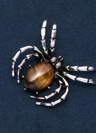Брошь кулон паук с натуральным камнем тигровый глаз
