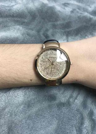 Женские красивые блестящие наручные часы aidiman черные5 фото