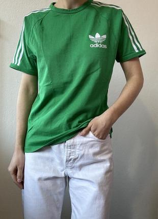 Бавовняна футболка adidas зелена футболка спортивна топ коттон майка6 фото