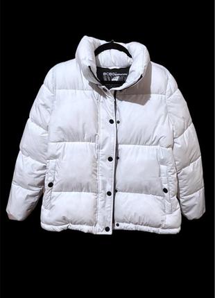 Bcbg zip front puffer белая экологичная куртка без перьев
