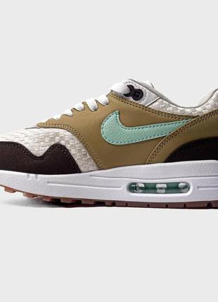 Женские кроссовки nike air max 1 crepe