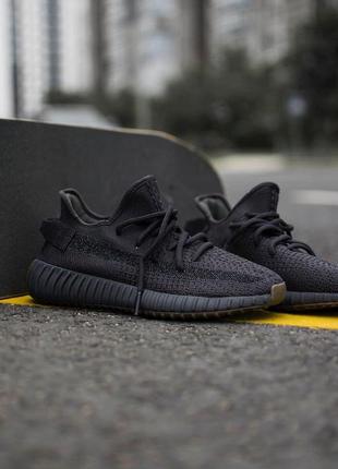 Женские кроссовки adidas yeezy boost