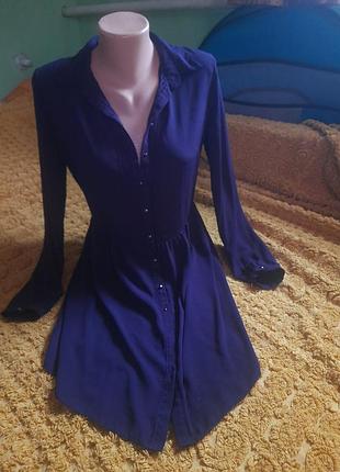 Дуже гарна, фіолетового кольору, легка туніка 42-44